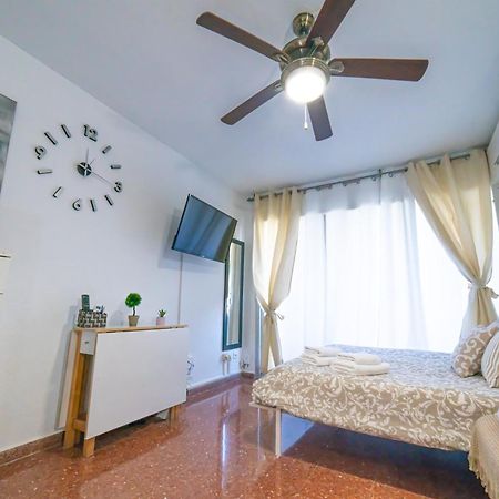 מאלגה Apartamento La Brisa מראה חיצוני תמונה